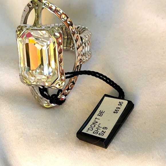 Fifth Avenue Collection " Don't Be Shy" Cocktail Ring Silver and Clear Crystal - Picture 4 of 10